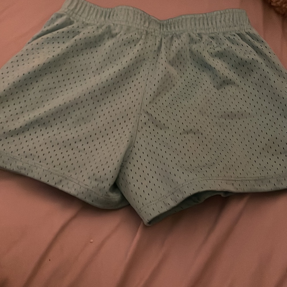 9/10 condition - Picture 2 of 3